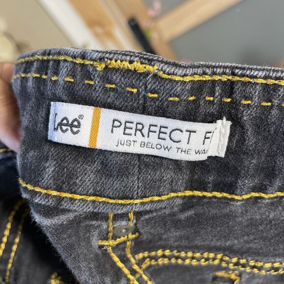 Lee Relaxed Fit Women's Size 14 Medium Black Mid-High Rise - Picture 9 of 10